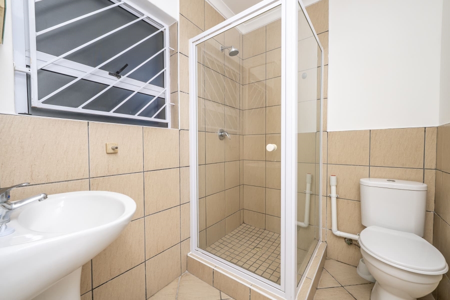 2 Bedroom Property for Sale in Buh Rein Estate Western Cape